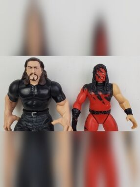 Jakks Pacific VTG 98/99 WWE WWF The Big Show Paul Wright & Kane Action Figures